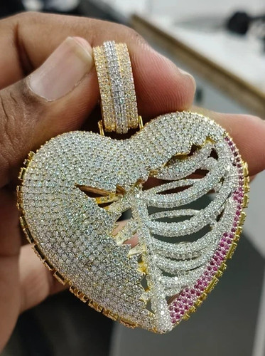 Ciondolo cuore spezzato