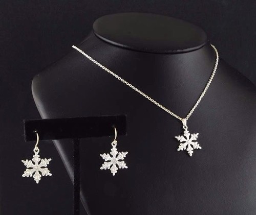 Collana pendenti fiocco - e,